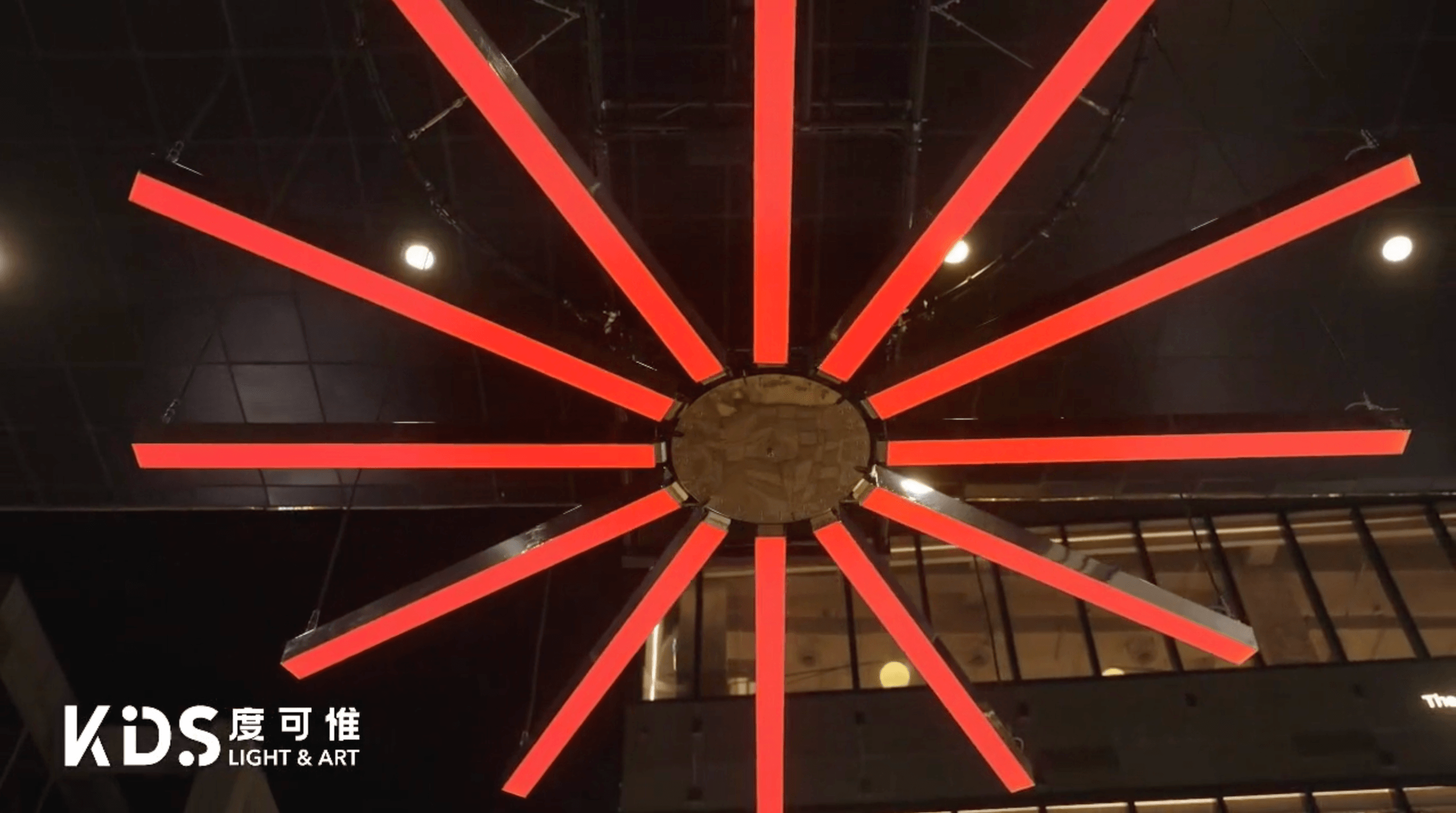 Angle of Light, Angle of Space